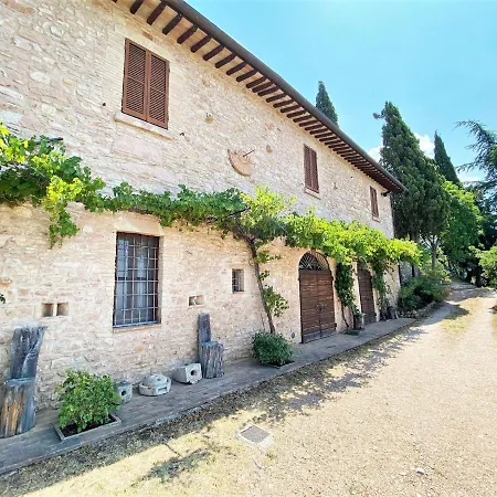 Semesterbostad Holiday Home In Assisi With Garden *
